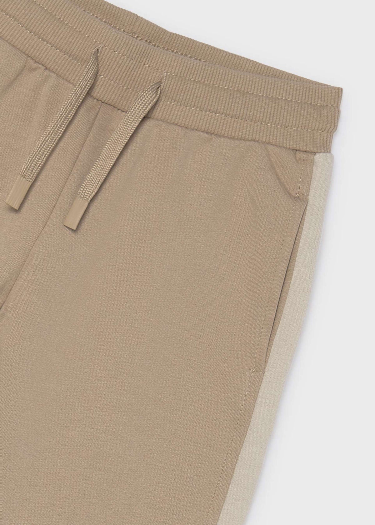 Boy tracksuit 2 contrast bottoms
