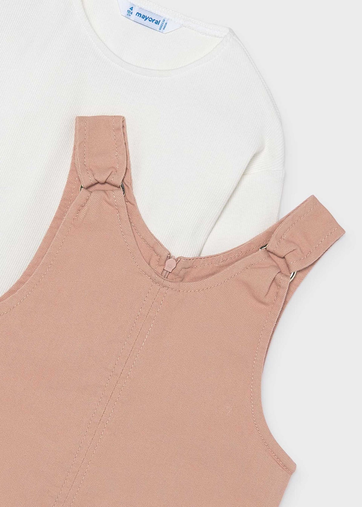 Mädchen-T-Shirt mit Lätzchen