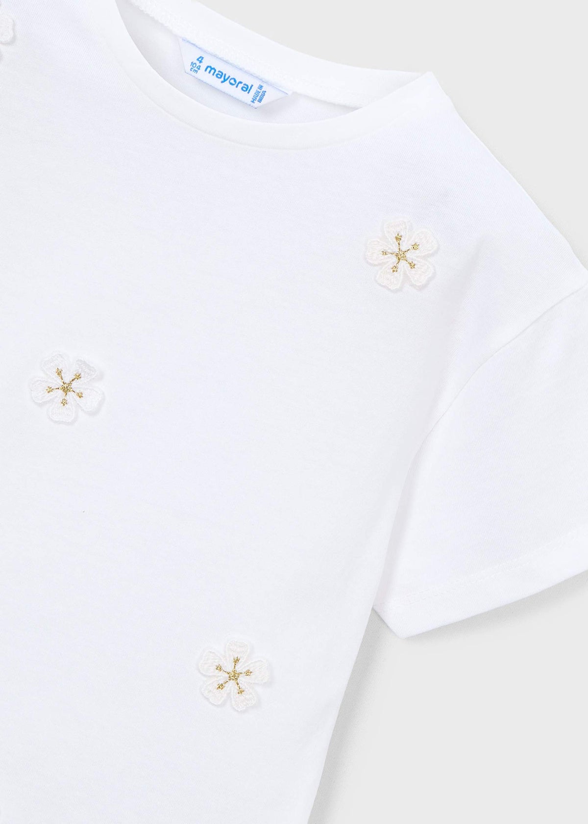 Applique t-shirt girl