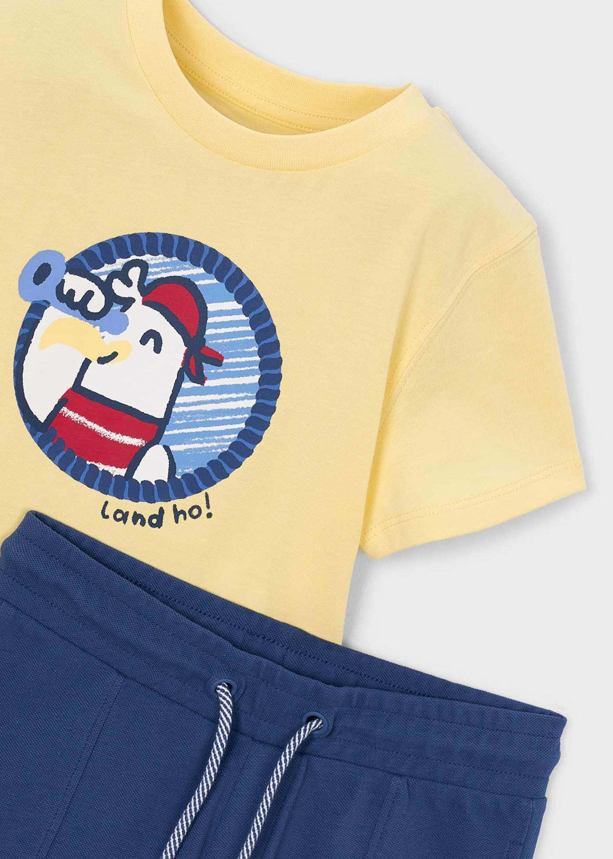 Boys' T-shirt and trousers set