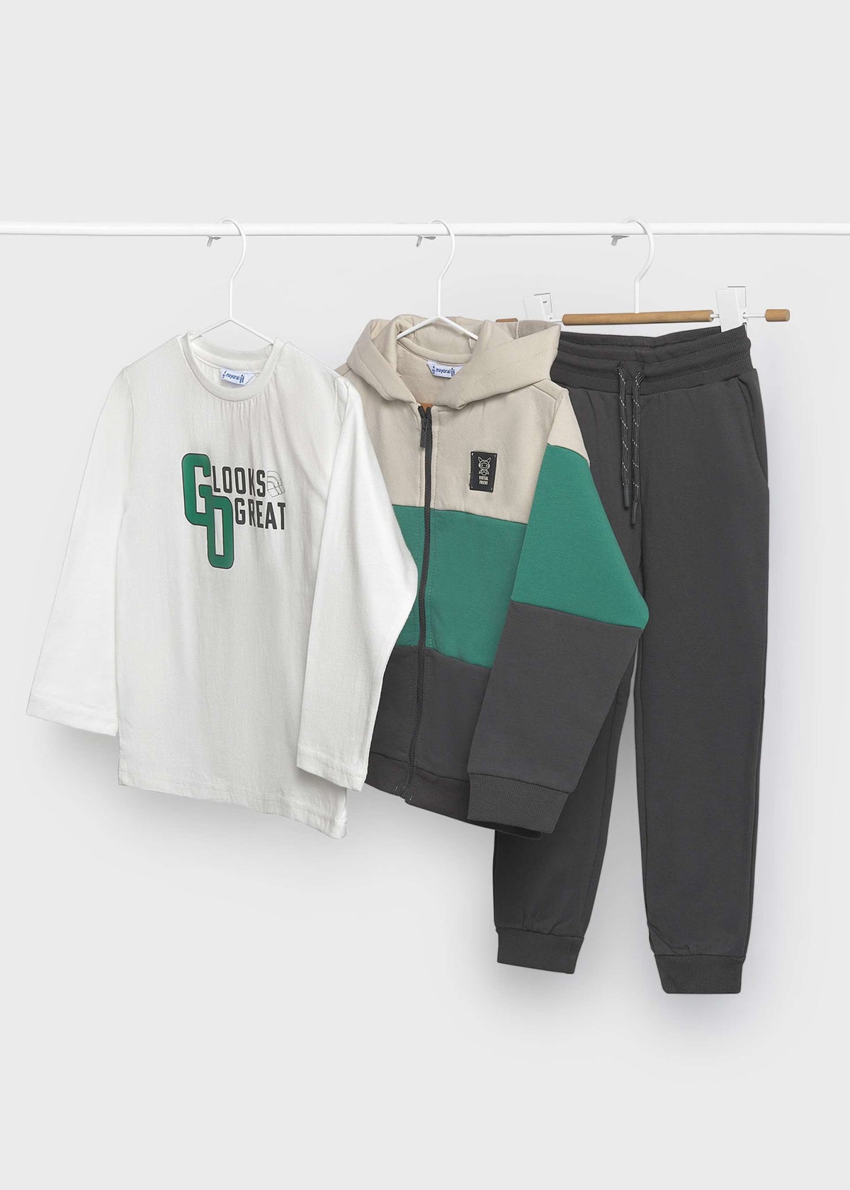 Boys' tracksuit with T-shirt