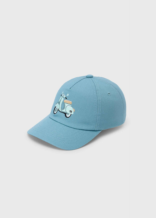Embroidered cap for boys