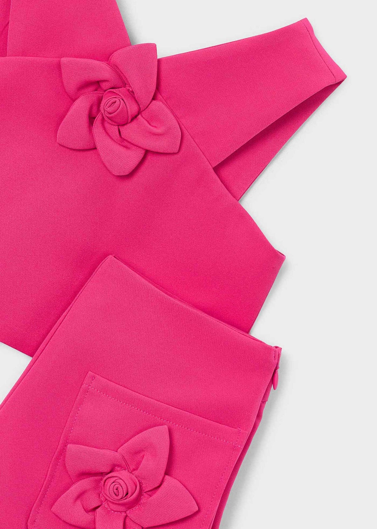 Blumen-Set mit Bermuda-Shorts-Mädchen