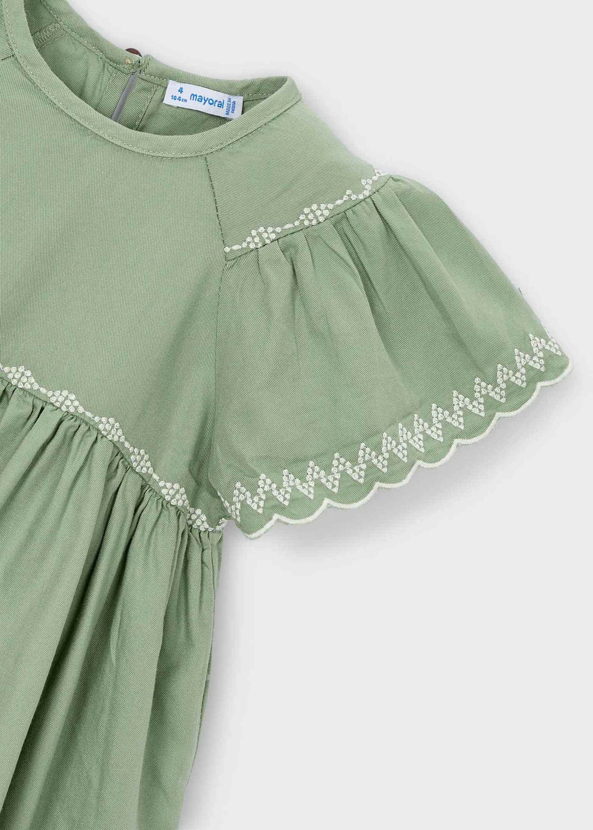 Girl's dress with embroidered details