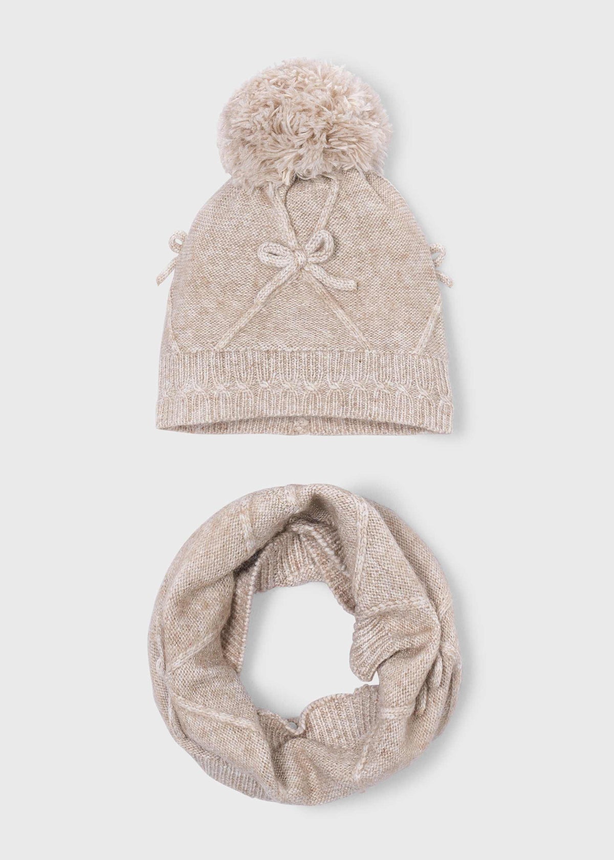 Mädchenmütze und Schal-Set mit Schleifendetail