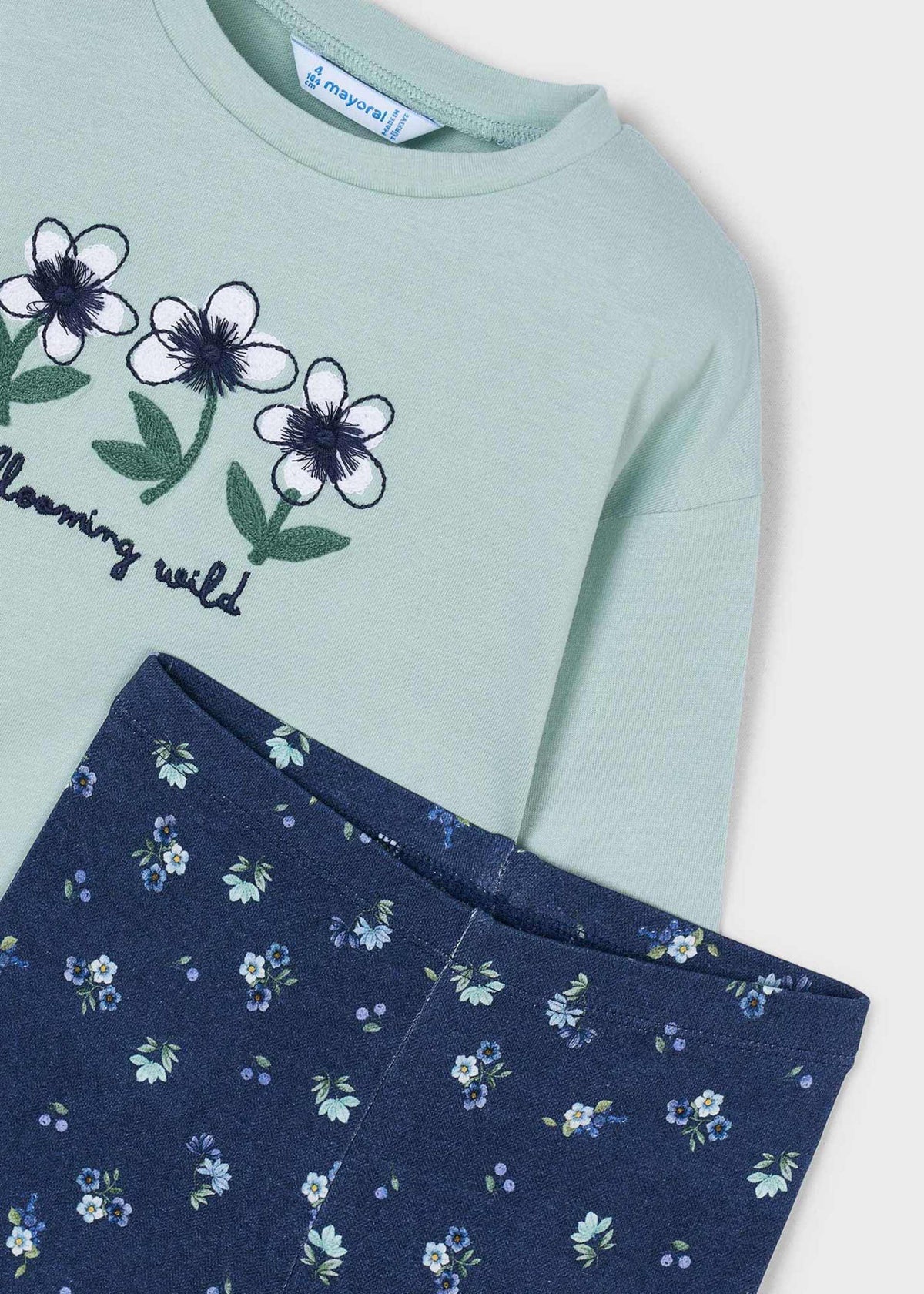 Girls' leggings and T-shirt set