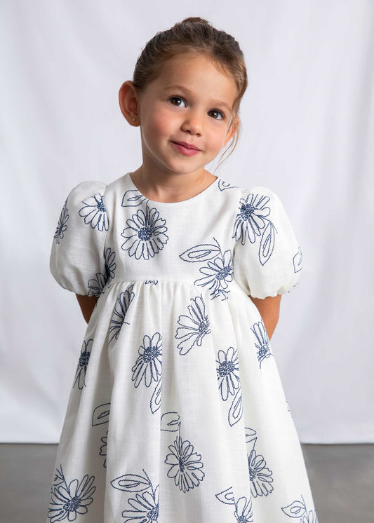 Mädchenkleid mit Puffärmeln
