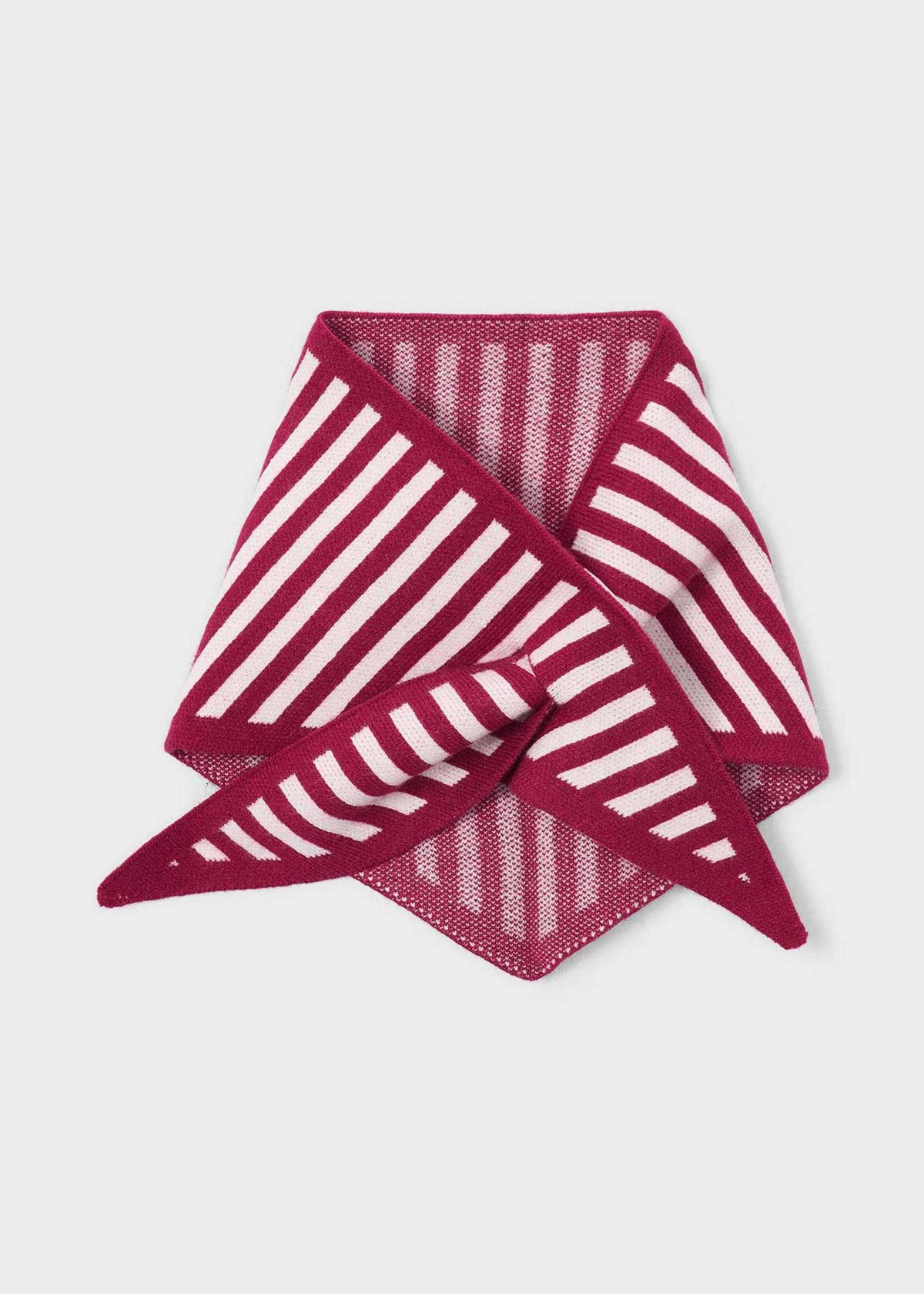 Gestreifter Mädchenpullover mit Schal