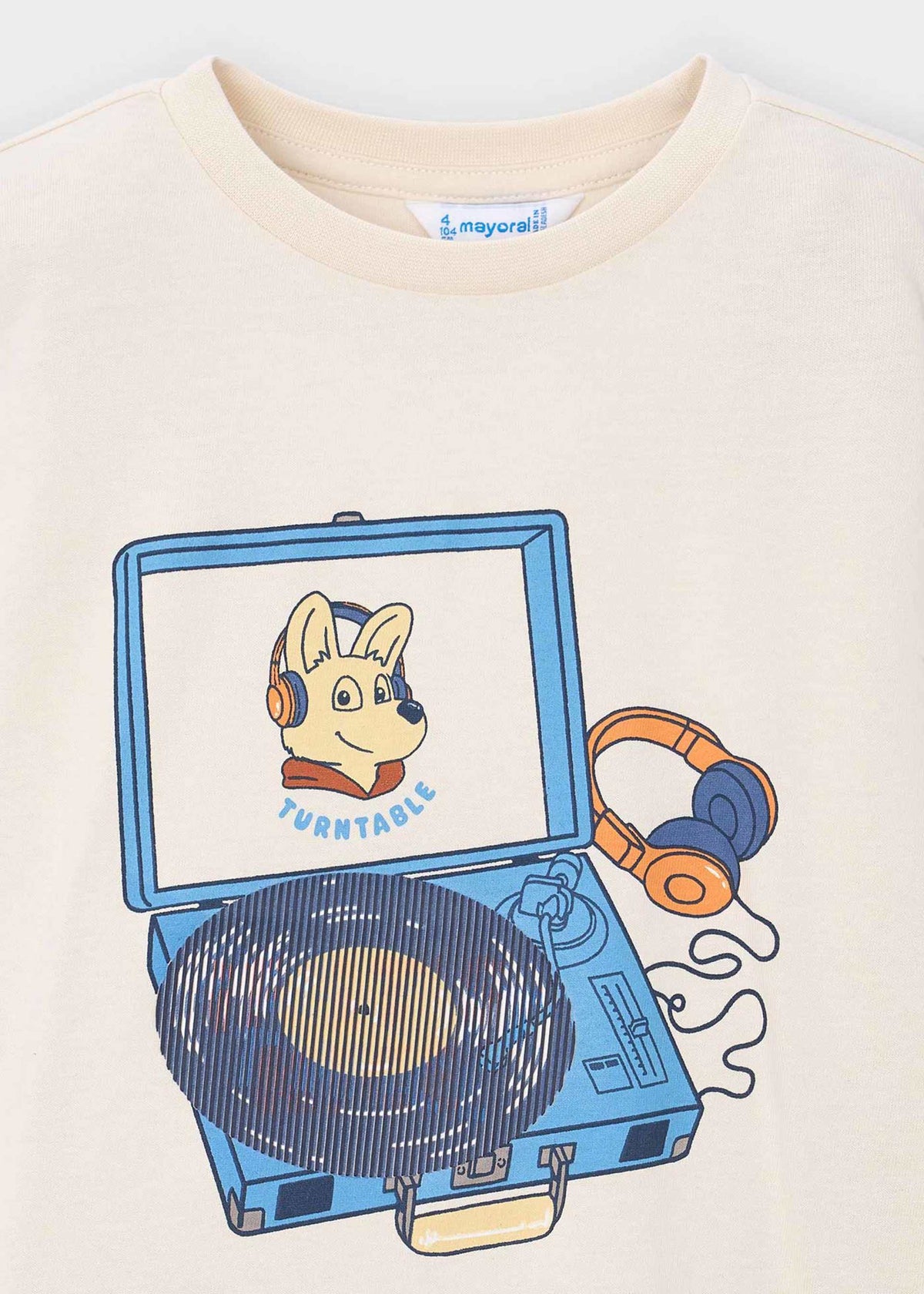 Interactive T-shirt for boys