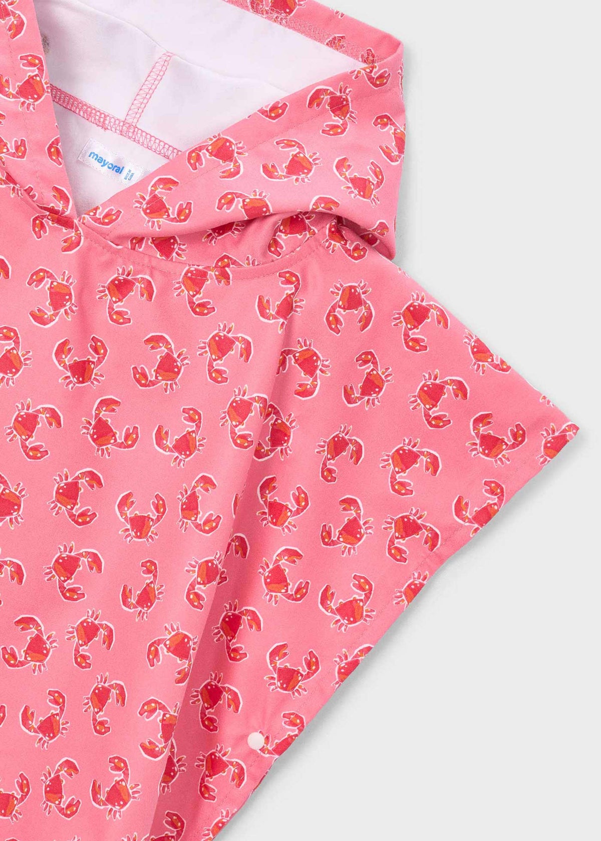 Printed beach towel with hood for girls