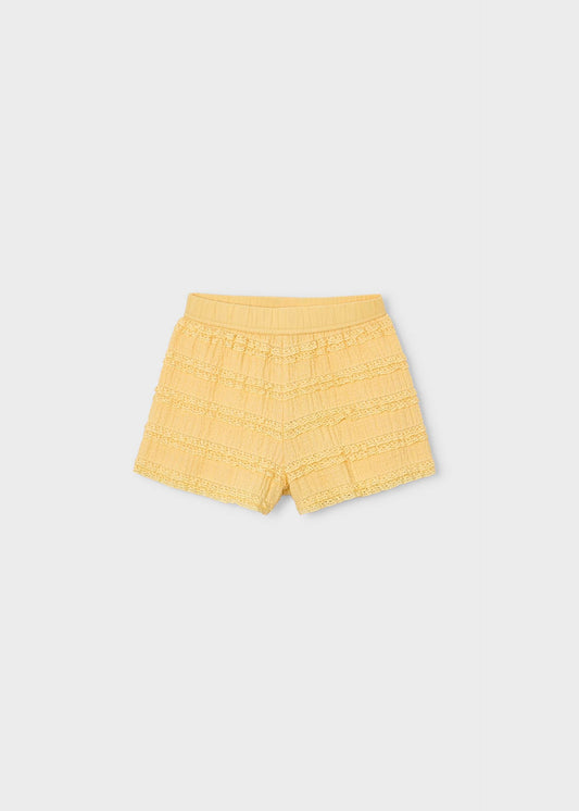 Mädchenshorts mit Rüschen